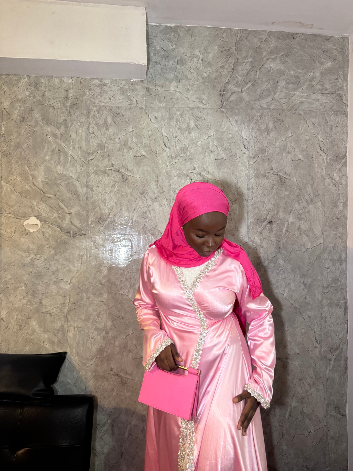 Zahrah Abaya Pink Pre-Order